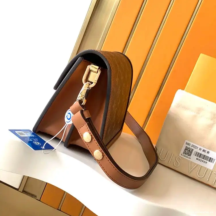 Fashionrepsfam ru Bags LV 2409YA0057 0613
